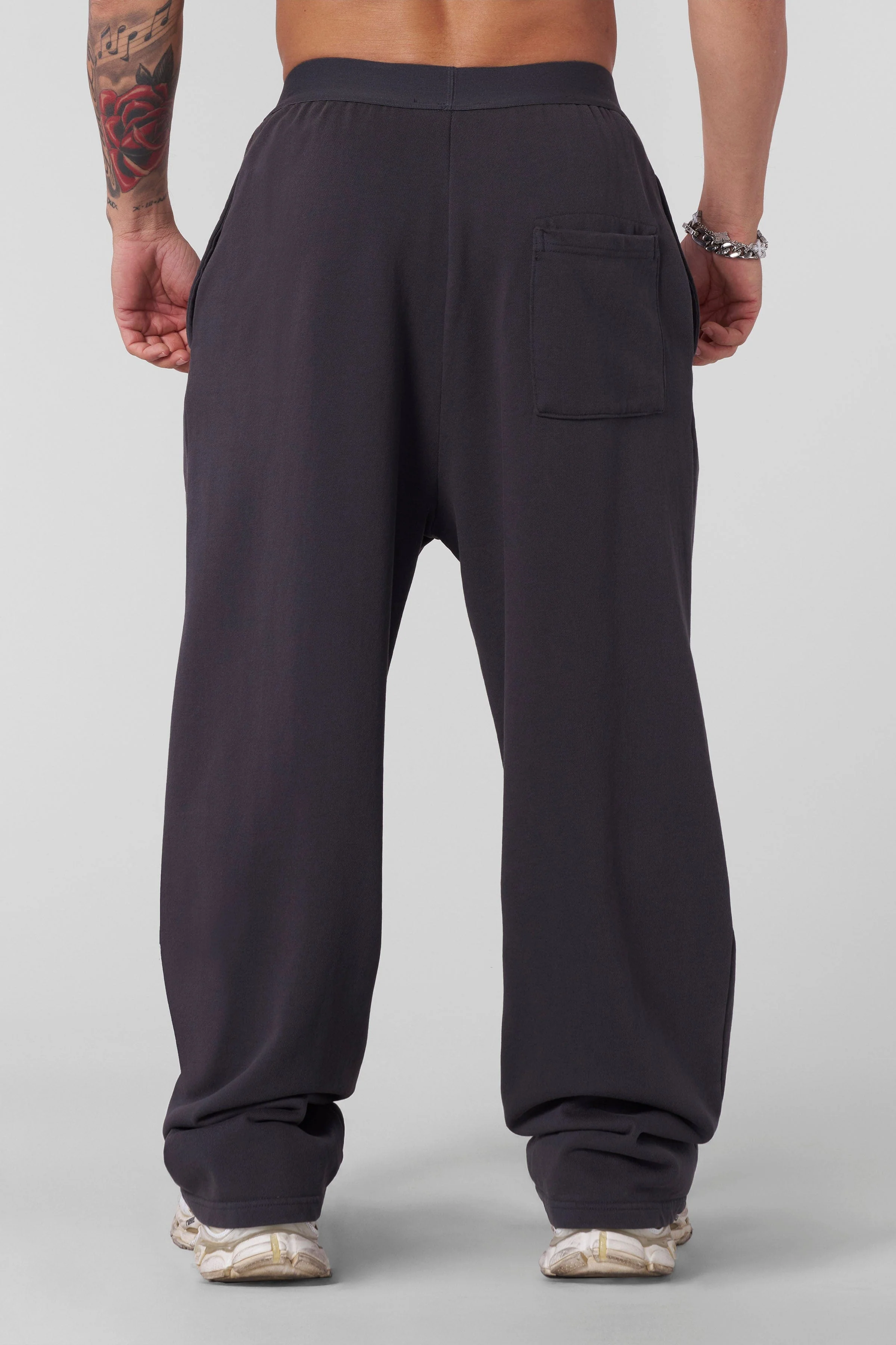 2009 - Faith Sweats - Image 5