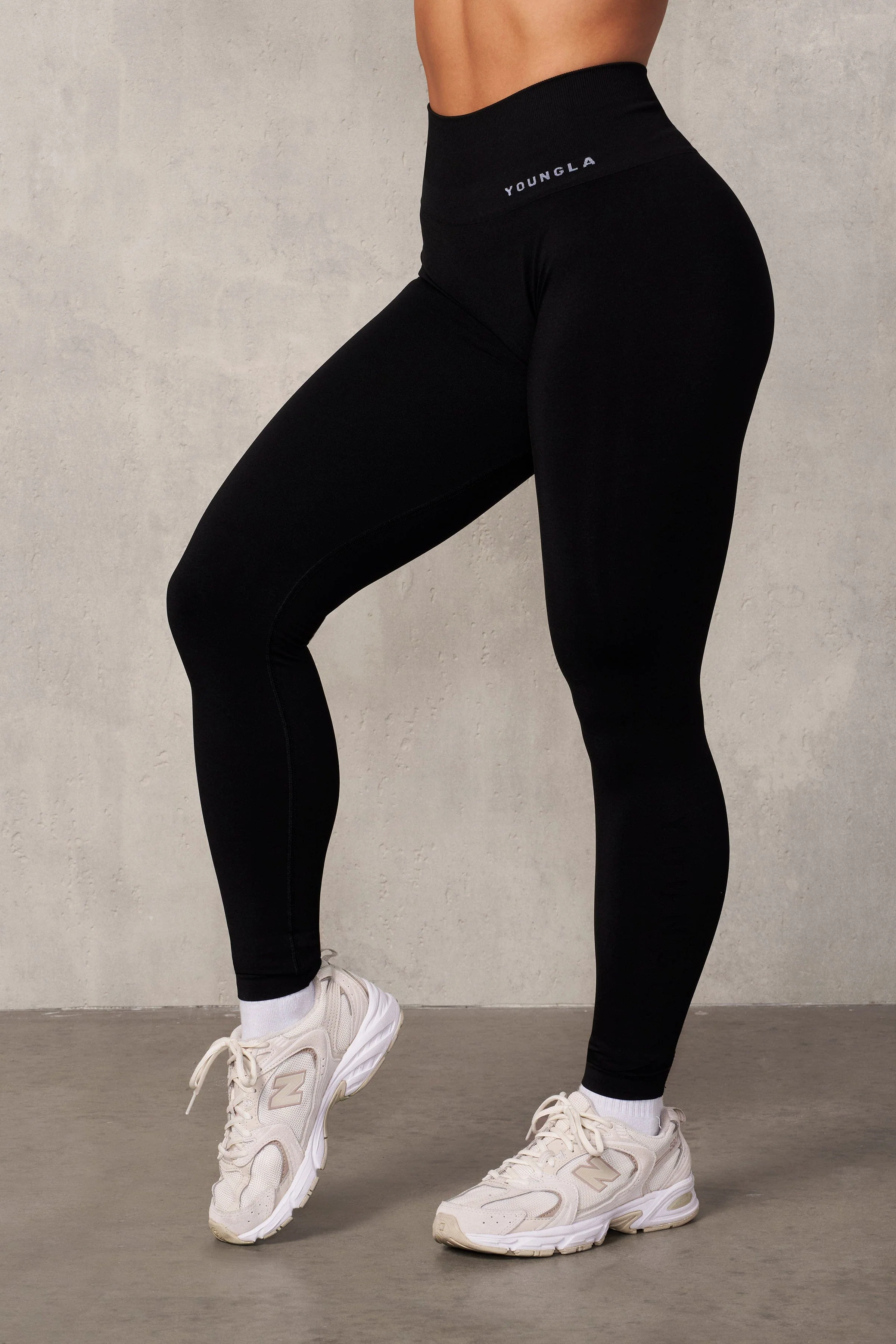W220 - Core Seamless Leggings - Image 23