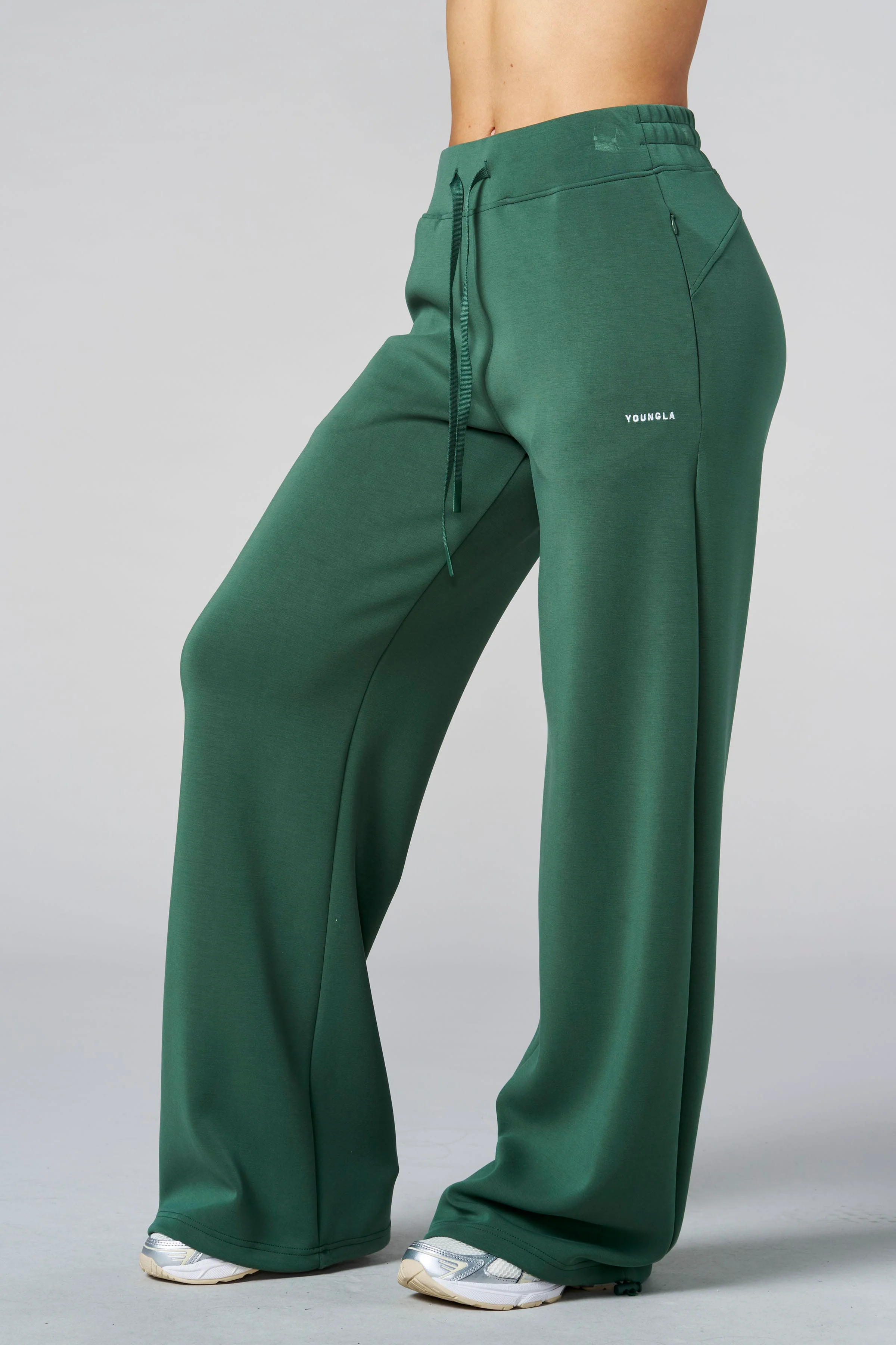 W2273 Scuba Straight Joggers - July 7th - Image 2